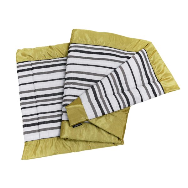 Estila B502 Bed Runner