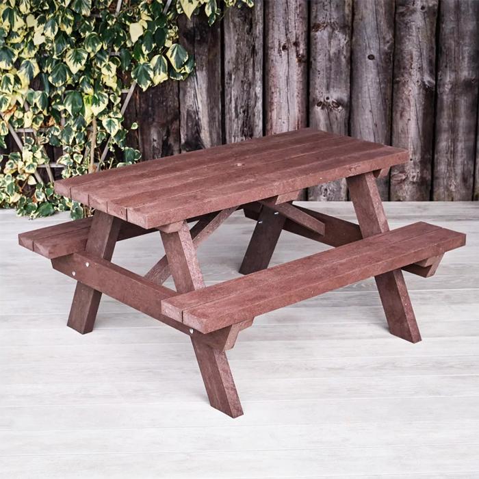 Ava-Recycled-Plastic-Picnic-Table---1.4m-for-web